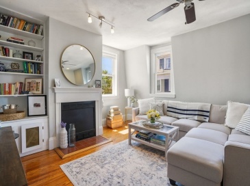 79 Pearl Street, Boston, Massachusetts, 2 Bedrooms Bedrooms, 4 Rooms Rooms,1 BathroomBathrooms,Residential Lease,For Rent,Pearl Street,73541174 79 Pearl Street, Boston, Massachusetts, 2 Bedrooms Bedrooms, 4 Rooms Rooms,1 BathroomBathrooms,Residential Lease,For Rent,Pearl Street,73541174