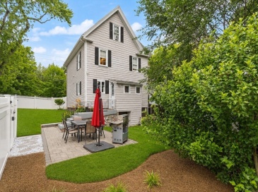 258 Cross Street, Winchester, Massachusetts, 4 Bedrooms Bedrooms, 7 Rooms Rooms,2 BathroomsBathrooms,Residential,For Sale,Cross Street,73541288 258 Cross Street, Winchester, Massachusetts, 4 Bedrooms Bedrooms, 7 Rooms Rooms,2 BathroomsBathrooms,Residential,For Sale,Cross Street,73541288