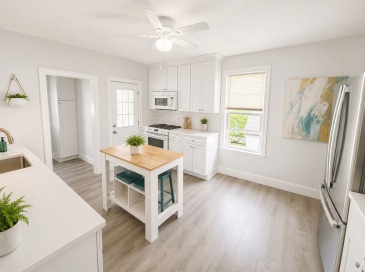 32 Mansfield Street, Everett, Massachusetts, 4 Bedrooms Bedrooms, 10 Rooms Rooms,1 BathroomBathrooms,Residential Lease,For Rent,Mansfield Street,73541197