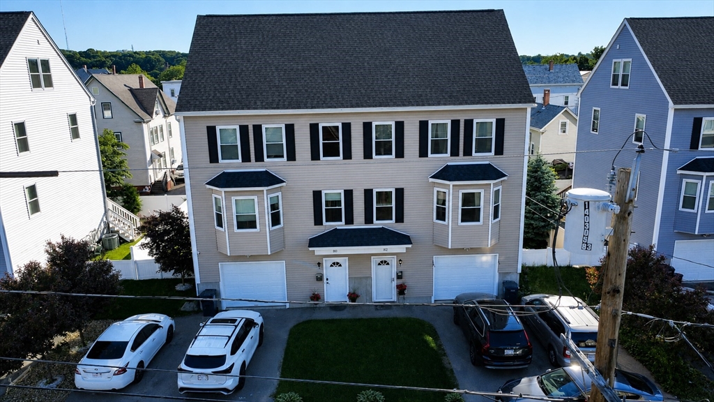 82 Franklin St, Haverhill, Massachusetts, 3 Bedrooms Bedrooms, 5 Rooms Rooms,2.5 BathroomsBathrooms,Residential,For Sale,Franklin St,73540496