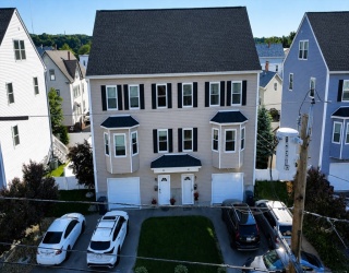 82 Franklin St, Haverhill, Massachusetts, 3 Bedrooms Bedrooms, 5 Rooms Rooms,2.5 BathroomsBathrooms,Residential,For Sale,Franklin St,73540496