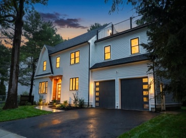 45 Clearwater Road, Newton, Massachusetts, 5 Bedrooms Bedrooms, 12 Rooms Rooms,5.5 BathroomsBathrooms,Residential,For Sale,Clearwater Road,73541201