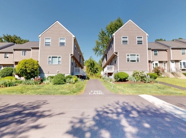 55 Leedham, Attleboro, Massachusetts, 2 Bedrooms Bedrooms, 5 Rooms Rooms,1.5 BathroomsBathrooms,Residential,For Sale,Leedham,73540335 55 Leedham, Attleboro, Massachusetts, 2 Bedrooms Bedrooms, 5 Rooms Rooms,1.5 BathroomsBathrooms,Residential,For Sale,Leedham,73540335