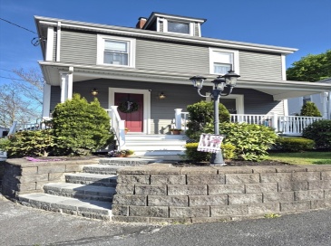 53 Orchard, Dedham, Massachusetts, 2 Bedrooms Bedrooms, 7 Rooms Rooms,2 BathroomsBathrooms,Residential Lease,For Rent,Orchard,73511557
