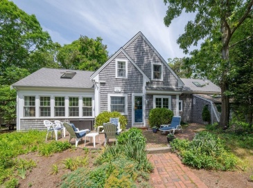 45 Old Paine Hollow Rd, Wellfleet, Massachusetts, 3 Bedrooms Bedrooms, 7 Rooms Rooms,3 BathroomsBathrooms,Residential,For Sale,Old Paine Hollow Rd,73541219 45 Old Paine Hollow Rd, Wellfleet, Massachusetts, 3 Bedrooms Bedrooms, 7 Rooms Rooms,3 BathroomsBathrooms,Residential,For Sale,Old Paine Hollow Rd,73541219