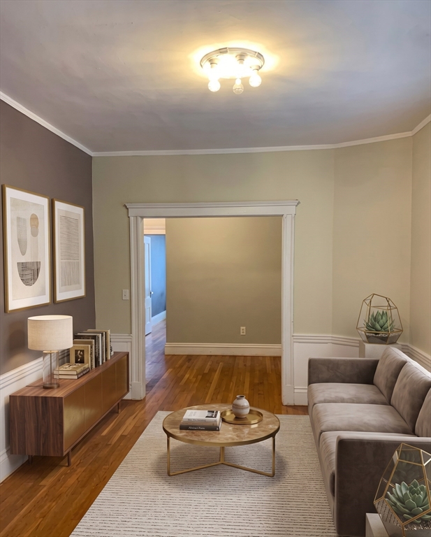30 Chiswick Rd, Boston, Massachusetts, 3 Bedrooms Bedrooms, 4 Rooms Rooms,1 BathroomBathrooms,Residential Lease,For Rent,Chiswick Rd,73496575