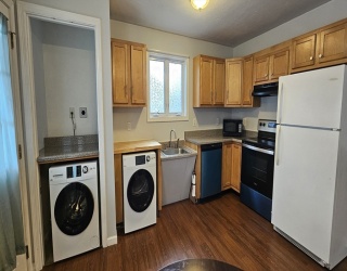 2 Warsaw St, Dudley, Massachusetts, 1 Bedroom Bedrooms, 3 Rooms Rooms,1 BathroomBathrooms,Residential Lease,For Rent,Warsaw St,73541239