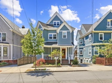 9 Greene St, Somerville, Massachusetts, 3 Bedrooms Bedrooms, 7 Rooms Rooms,3 BathroomsBathrooms,Residential,For Sale,Greene St,73516712 9 Greene St, Somerville, Massachusetts, 3 Bedrooms Bedrooms, 7 Rooms Rooms,3 BathroomsBathrooms,Residential,For Sale,Greene St,73516712