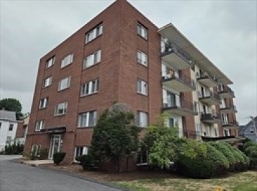 80 Main Street, Malden, Massachusetts, 1 Bedroom Bedrooms, 3 Rooms Rooms,1 BathroomBathrooms,Residential Lease,For Rent,Main Street,73541316 80 Main Street, Malden, Massachusetts, 1 Bedroom Bedrooms, 3 Rooms Rooms,1 BathroomBathrooms,Residential Lease,For Rent,Main Street,73541316