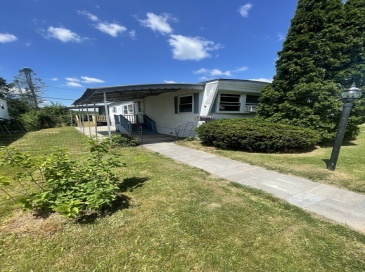 18 Barracuda Dr, Marlborough, Massachusetts, 2 Bedrooms Bedrooms, 5 Rooms Rooms,1 BathroomBathrooms,Residential,For Sale,Barracuda Dr,73541453 18 Barracuda Dr, Marlborough, Massachusetts, 2 Bedrooms Bedrooms, 5 Rooms Rooms,1 BathroomBathrooms,Residential,For Sale,Barracuda Dr,73541453
