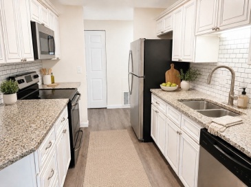 150 Elm St, Braintree, Massachusetts, 2 Bedrooms Bedrooms, 5 Rooms Rooms,1 BathroomBathrooms,Residential,For Sale,Elm St,73541222 150 Elm St, Braintree, Massachusetts, 2 Bedrooms Bedrooms, 5 Rooms Rooms,1 BathroomBathrooms,Residential,For Sale,Elm St,73541222