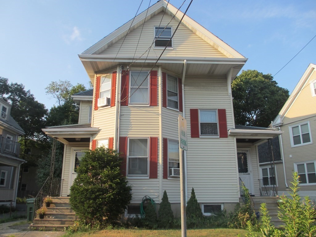 37 Eliot Street, Watertown, Massachusetts, 4 Bedrooms Bedrooms, 7 Rooms Rooms,2 BathroomsBathrooms,Residential Lease,For Rent,Eliot Street,73541430