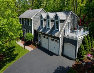 101 Cimarron Lane, Holden, Massachusetts, 4 Bedrooms Bedrooms, 11 Rooms Rooms,2.5 BathroomsBathrooms,Residential,For Sale,Cimarron Lane,73534585