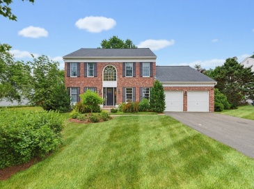 12 Iron Hollow Rd, Sharon, Massachusetts, 4 Bedrooms Bedrooms, 11 Rooms Rooms,3 BathroomsBathrooms,Residential,For Sale,Iron Hollow Rd,73541445 12 Iron Hollow Rd, Sharon, Massachusetts, 4 Bedrooms Bedrooms, 11 Rooms Rooms,3 BathroomsBathrooms,Residential,For Sale,Iron Hollow Rd,73541445