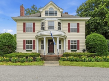 243 Colrain Road, Greenfield, Massachusetts, 4 Bedrooms Bedrooms, 8 Rooms Rooms,3.5 BathroomsBathrooms,Residential,For Sale,Colrain Road,73541189