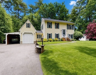 233 Tispaquin St, Middleboro, Massachusetts, 3 Bedrooms Bedrooms, 5 Rooms Rooms,2 BathroomsBathrooms,Residential,For Sale,Tispaquin St,73541081