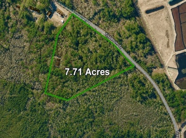 233 Tispaquin St, Middleboro, Massachusetts, 3 Bedrooms Bedrooms, 5 Rooms Rooms,2 BathroomsBathrooms,Residential,For Sale,Tispaquin St,73541081
