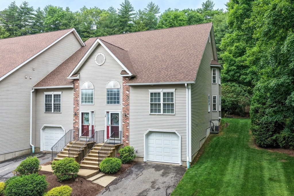 18 Palmer Rd, Monson, Massachusetts, 3 Bedrooms Bedrooms, 6 Rooms Rooms,2.5 BathroomsBathrooms,Residential,For Sale,Palmer Rd,73541247