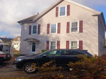 10 Aldrich St, Webster, Massachusetts, 4 Bedrooms Bedrooms, 10 Rooms Rooms,2 BathroomsBathrooms,Residential Income,For Sale,Aldrich St,73541306