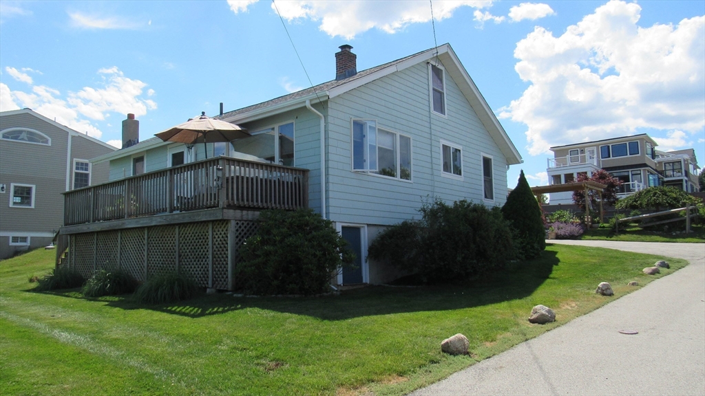 6 Alamo Rd, Ipswich, Massachusetts, 2 Bedrooms Bedrooms, 5 Rooms Rooms,1.5 BathroomsBathrooms,Residential,For Sale,Alamo Rd,73540846