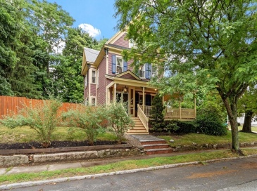 192 Wentworth Ave, Lowell, Massachusetts, 3 Bedrooms Bedrooms, 8 Rooms Rooms,2 BathroomsBathrooms,Residential,For Sale,Wentworth Ave,73541589 192 Wentworth Ave, Lowell, Massachusetts, 3 Bedrooms Bedrooms, 8 Rooms Rooms,2 BathroomsBathrooms,Residential,For Sale,Wentworth Ave,73541589