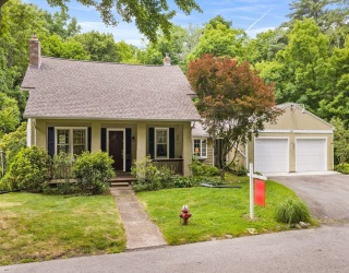 62 Circle Rd, Longmeadow, Massachusetts, 3 Bedrooms Bedrooms, 7 Rooms Rooms,3 BathroomsBathrooms,Residential,For Sale,Circle Rd,73541675