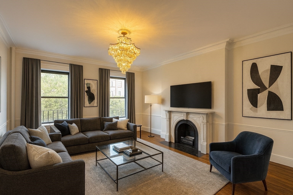 231 Beacon Street, Boston, Massachusetts, 1 Bedroom Bedrooms, 4 Rooms Rooms,1 BathroomBathrooms,Residential Lease,For Rent,Beacon Street,73541682