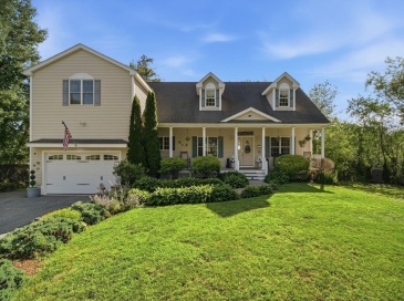 33 Park Terrace, Dracut, Massachusetts, 4 Bedrooms Bedrooms, 8 Rooms Rooms,3 BathroomsBathrooms,Residential,For Sale,Park Terrace,73541686 33 Park Terrace, Dracut, Massachusetts, 4 Bedrooms Bedrooms, 8 Rooms Rooms,3 BathroomsBathrooms,Residential,For Sale,Park Terrace,73541686