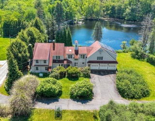 28 S Mill St, Hopkinton, Massachusetts, 5 Bedrooms Bedrooms, 11 Rooms Rooms,3 BathroomsBathrooms,Residential,For Sale,S Mill St,73541688