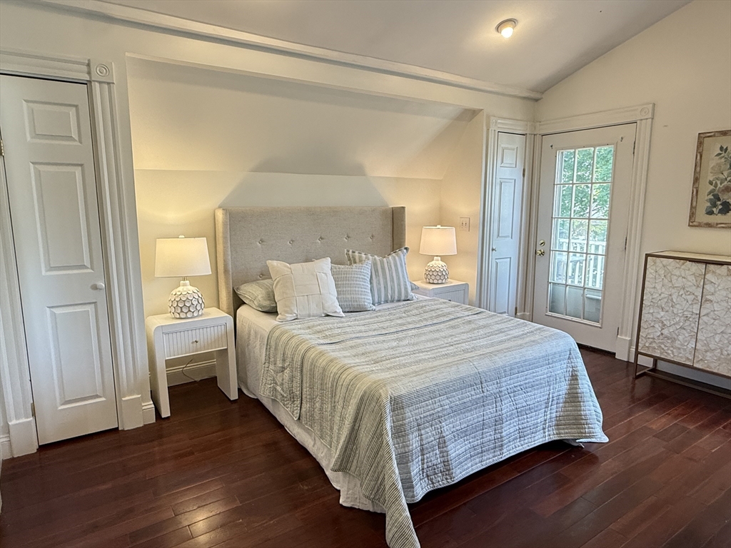 11 Priscilla Rd, Boston, Massachusetts, 2 Bedrooms Bedrooms, 4 Rooms Rooms,2 BathroomsBathrooms,Residential,For Sale,Priscilla Rd,73541699