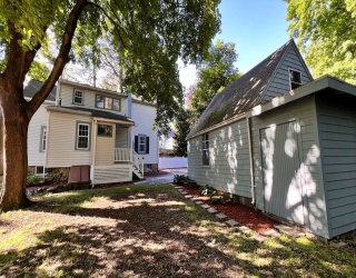 6 Oakland Circle, Wellesley, Massachusetts, 3 Bedrooms Bedrooms, 6 Rooms Rooms,2 BathroomsBathrooms,Residential,For Sale,Oakland Circle,73541705