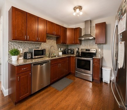 133 Warren St, Watertown, Massachusetts, 2 Bedrooms Bedrooms, 4 Rooms Rooms,1 BathroomBathrooms,Residential Lease,For Rent,Warren St,73541708