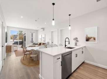 10 Somerset, Winthrop, Massachusetts, 2 Bedrooms Bedrooms, 4 Rooms Rooms,1 BathroomBathrooms,Residential,For Sale,Somerset,73541725 10 Somerset, Winthrop, Massachusetts, 2 Bedrooms Bedrooms, 4 Rooms Rooms,1 BathroomBathrooms,Residential,For Sale,Somerset,73541725