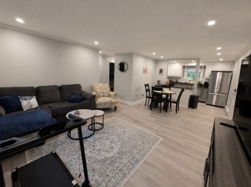 57 Sylvan St, Danvers, Massachusetts, 2 Bedrooms Bedrooms, 4 Rooms Rooms,1 BathroomBathrooms,Residential Lease,For Rent,Sylvan St,73541510 57 Sylvan St, Danvers, Massachusetts, 2 Bedrooms Bedrooms, 4 Rooms Rooms,1 BathroomBathrooms,Residential Lease,For Rent,Sylvan St,73541510