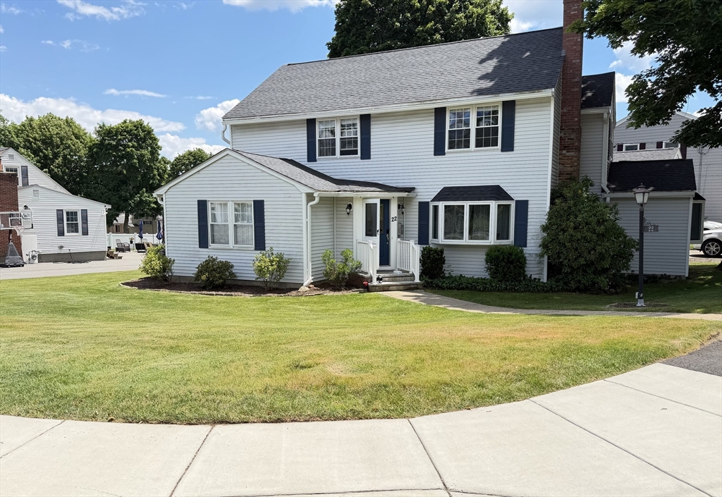 22 Abbott Rd, Waltham, Massachusetts, 4 Bedrooms Bedrooms, 11 Rooms Rooms,3 BathroomsBathrooms,Residential,For Sale,Abbott Rd,73536220