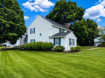 22 Abbott Rd, Waltham, Massachusetts, 4 Bedrooms Bedrooms, 11 Rooms Rooms,3 BathroomsBathrooms,Residential,For Sale,Abbott Rd,73536220 22 Abbott Rd, Waltham, Massachusetts, 4 Bedrooms Bedrooms, 11 Rooms Rooms,3 BathroomsBathrooms,Residential,For Sale,Abbott Rd,73536220