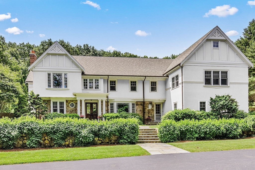 23 Stonecroft, Weston, Massachusetts, 5 Bedrooms Bedrooms, 16 Rooms Rooms,6 BathroomsBathrooms,Residential Lease,For Rent,Stonecroft,73541772