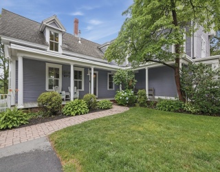 239 Fairmount Street, Lowell, Massachusetts, 6 Bedrooms Bedrooms, 17 Rooms Rooms,3.5 BathroomsBathrooms,Residential,For Sale,Fairmount Street,73541560