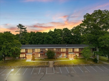 171 Highland Street, Taunton, Massachusetts, 1 Bedroom Bedrooms, 4 Rooms Rooms,1 BathroomBathrooms,Residential,For Sale,Highland Street,73541594