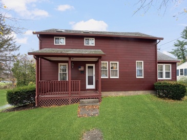 1076 Hill Street, Northbridge, Massachusetts, 3 Bedrooms Bedrooms, 6 Rooms Rooms,1.5 BathroomsBathrooms,Residential,For Sale,Hill Street,73541782 1076 Hill Street, Northbridge, Massachusetts, 3 Bedrooms Bedrooms, 6 Rooms Rooms,1.5 BathroomsBathrooms,Residential,For Sale,Hill Street,73541782