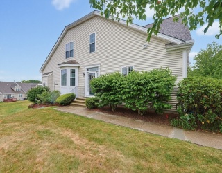74 Buttercup Lane, Grafton, Massachusetts, 3 Bedrooms Bedrooms, 9 Rooms Rooms,2.5 BathroomsBathrooms,Residential,For Sale,Buttercup Lane,73541142