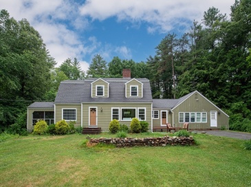 2 Pinehurst Dr, Boxford, Massachusetts, 4 Bedrooms Bedrooms, 9 Rooms Rooms,3 BathroomsBathrooms,Residential,For Sale,Pinehurst Dr,73541623