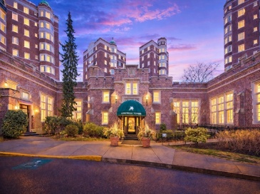 20 Chapel St, Brookline, Massachusetts, 2 Bedrooms Bedrooms, 6 Rooms Rooms,2 BathroomsBathrooms,Residential Lease,For Rent,Chapel St,73541635 20 Chapel St, Brookline, Massachusetts, 2 Bedrooms Bedrooms, 6 Rooms Rooms,2 BathroomsBathrooms,Residential Lease,For Rent,Chapel St,73541635