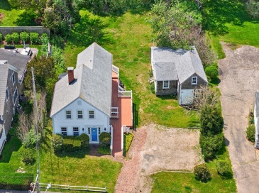 213 Main St, Chatham, Massachusetts, 4 Bedrooms Bedrooms, 6 Rooms Rooms,2 BathroomsBathrooms,Residential,For Sale,Main St,73523164
