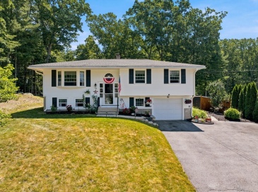 24 Old Stage Road, Chelmsford, Massachusetts, 3 Bedrooms Bedrooms, 7 Rooms Rooms,1.5 BathroomsBathrooms,Residential,For Sale,Old Stage Road,73541646