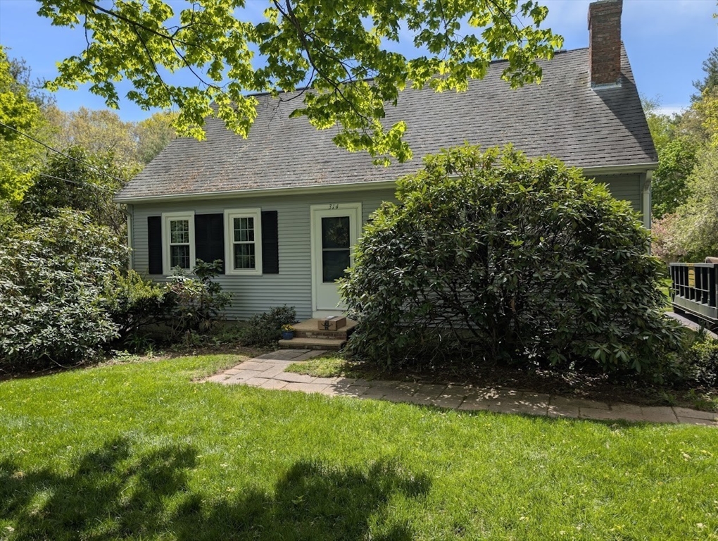 314 Stafford St, Charlton, Massachusetts, 3 Bedrooms Bedrooms, 7 Rooms Rooms,2 BathroomsBathrooms,Residential,For Sale,Stafford St,73522926