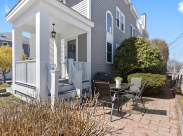 12 Pickett St, Beverly, Massachusetts, 2 Bedrooms Bedrooms, 5 Rooms Rooms,2 BathroomsBathrooms,Residential Lease,For Rent,Pickett St,73537929 12 Pickett St, Beverly, Massachusetts, 2 Bedrooms Bedrooms, 5 Rooms Rooms,2 BathroomsBathrooms,Residential Lease,For Rent,Pickett St,73537929