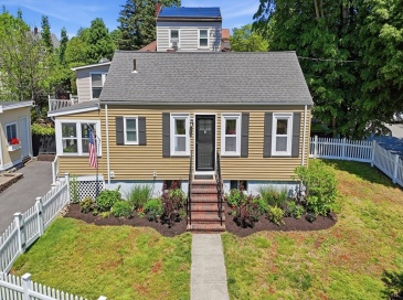 1 Juniper Ter, Dedham, Massachusetts, 2 Bedrooms Bedrooms, 4 Rooms Rooms,1 BathroomBathrooms,Residential,For Sale,Juniper Ter,73525958 1 Juniper Ter, Dedham, Massachusetts, 2 Bedrooms Bedrooms, 4 Rooms Rooms,1 BathroomBathrooms,Residential,For Sale,Juniper Ter,73525958
