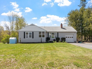 319 Chase Road, Lunenburg, Massachusetts, 3 Bedrooms Bedrooms, 5 Rooms Rooms,2 BathroomsBathrooms,Residential,For Sale,Chase Road,73510120