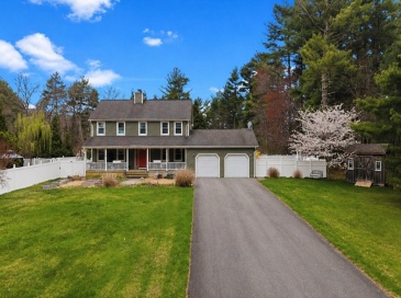751 Hixville Rd, Dartmouth, Massachusetts, 3 Bedrooms Bedrooms, 6 Rooms Rooms,3 BathroomsBathrooms,Residential,For Sale,Hixville Rd,73507776